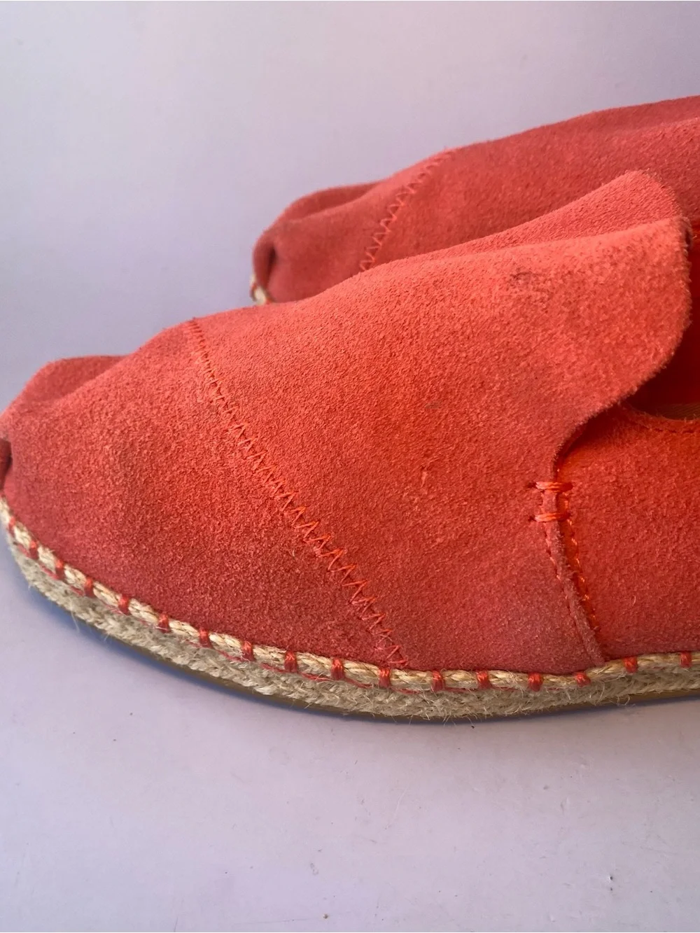 TOMS Coral Suede Slip On Hibiscus Sueded Espadrille Comfort Casual Womens Sz 9.5